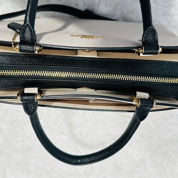 NWT Authentic COACH Lillie Carryall Bag - Picture 5 of 7